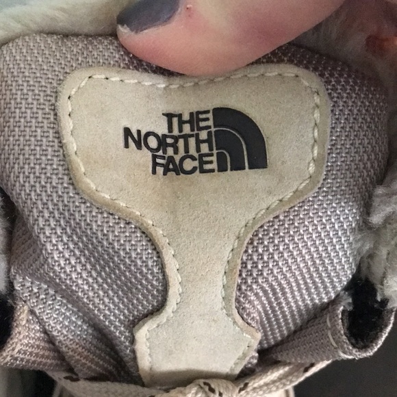 The North Face Boots Size 5.5 - Picture 2 of 8